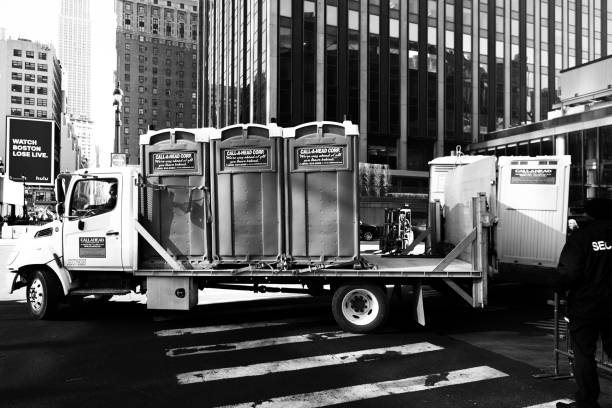 Best Portable restroom solutions  in Seminole, FL