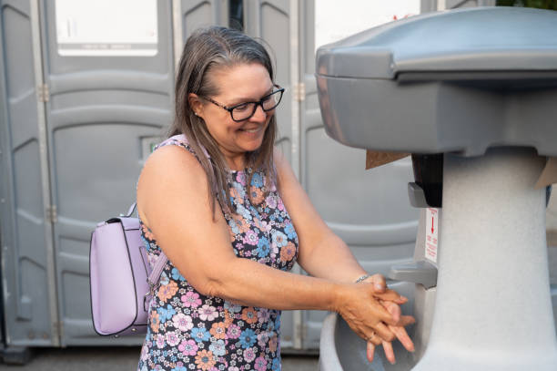 Affordable portable toilet rental in Seminole, FL